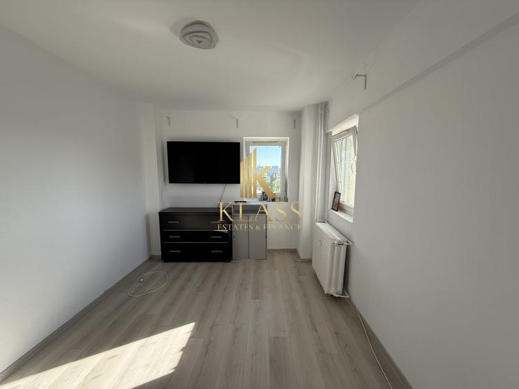 Apartament cu 3 camere decomandat în Basarabia