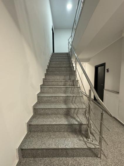 Apartament cu 3 camere decomandat în Tomis Nord