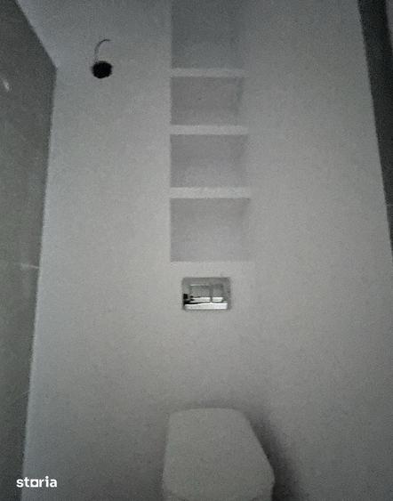 Apartament cu 2 camere semidecomandat în Florești