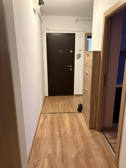 Apartament cu 2 camere decomandat în Astra