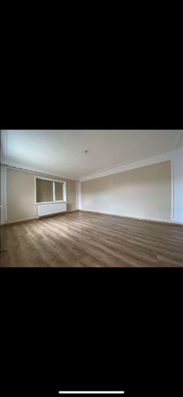 Casă cu 4 camere cu Teren 860 Mp în Palazu Mare