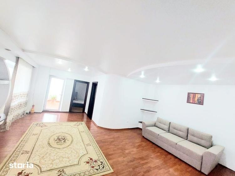 Apartament cu 3 camere decomandat în Cug