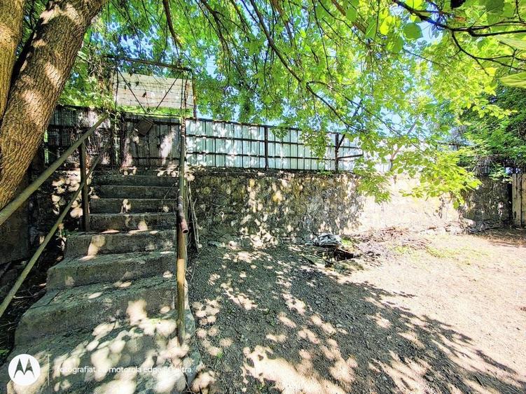 Casă cu 2 camere în Central