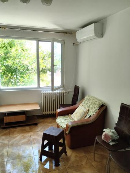 Apartament semidecomandat în Obor