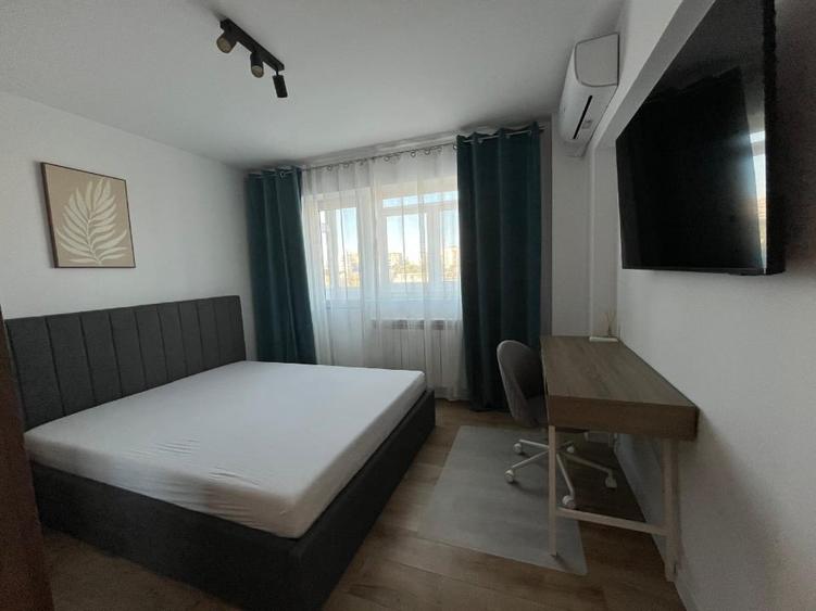 Apartament cu 3 camere decomandat în Piața Unirii