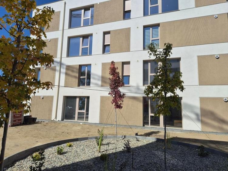 Apartament cu 2 camere decomandat în Lipovei