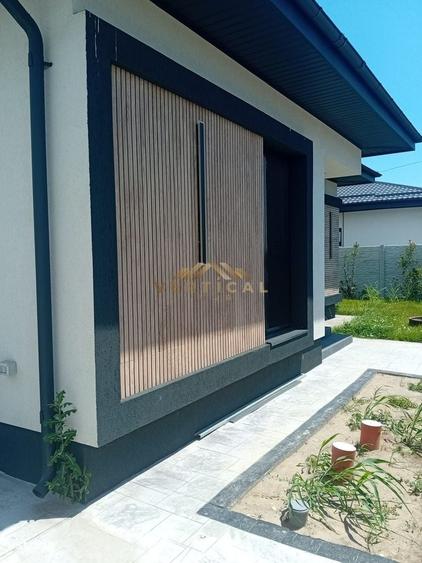 Casă cu 4 camere în Vidra