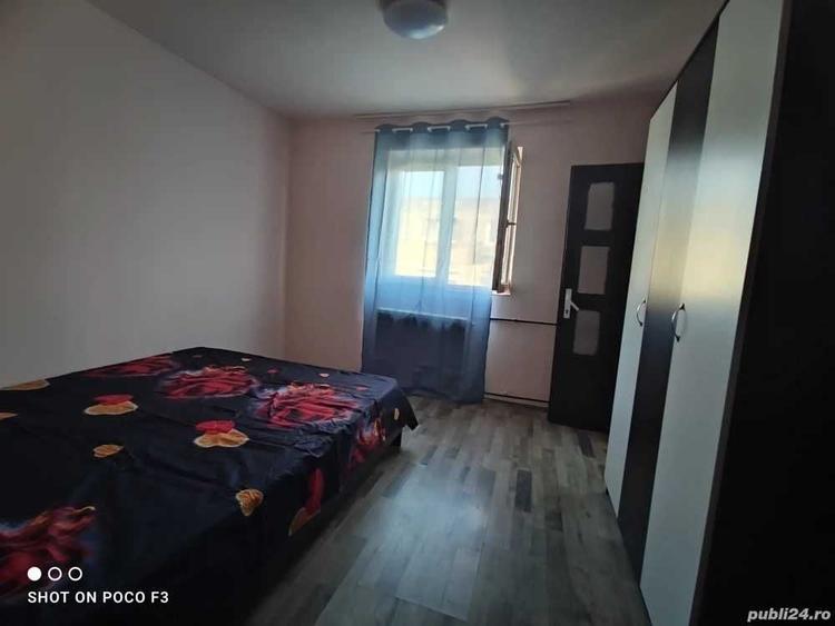 Apartament cu 2 camere semidecomandat în Buziașului