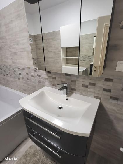 Apartament cu 3 camere, mobilat în Vest