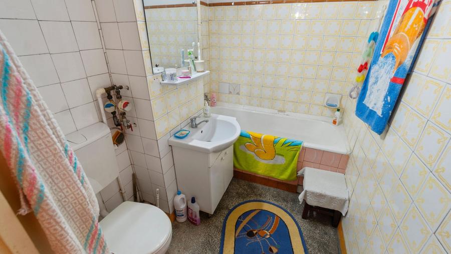 Apartament cu 3 camere, mobilat în Gorjului