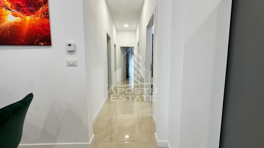 Apartament cu 4 camere decomandat, mobilat în Torontalului