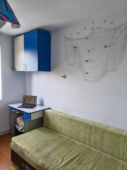 Apartament cu 2 camere decomandat în Apollo