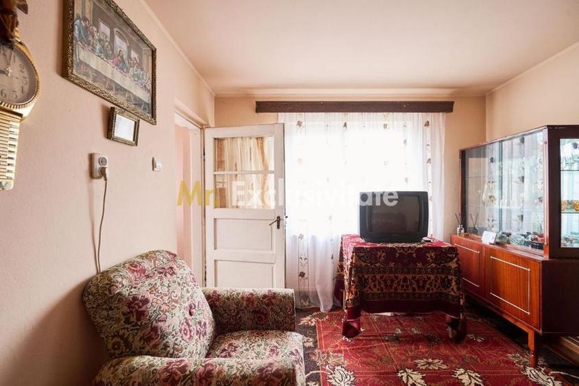 Casă cu 3 camere cu Teren 831 Mp în Lerești