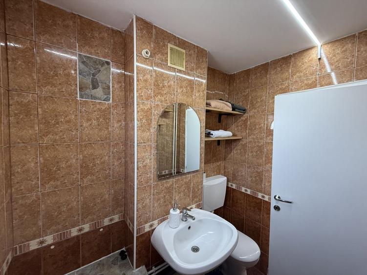 Apartament 3 camere, decomandat, renovat recent, Aradul Nou - 28