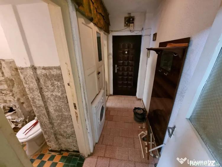 Apartament 3 camere zona Inel 2 - 1
