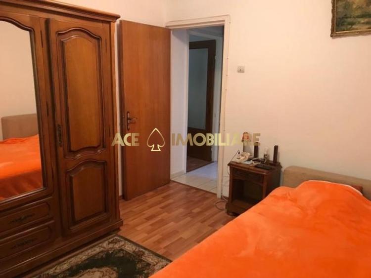 Apartament cu 2 camere decomandat, mobilat în Tineretului