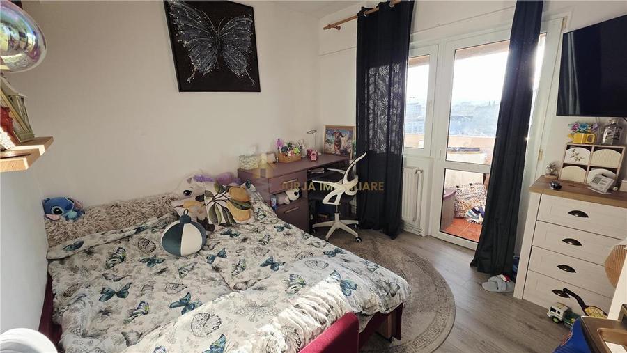 APARTAMENT 2 CAMERE 56 MP CENTRAL  ZONA PIATA MIHAI VITEAZU - 2