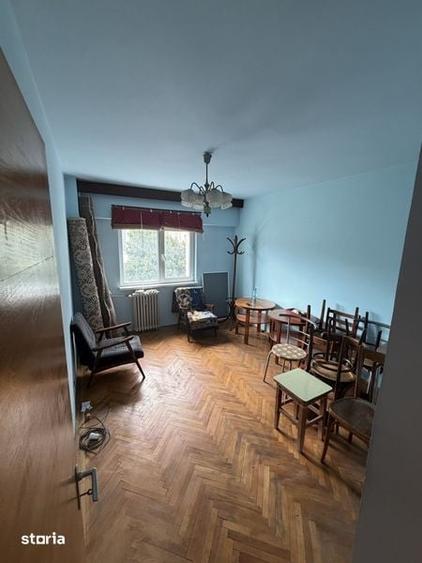 Apartament cu 3 camere în Republicii