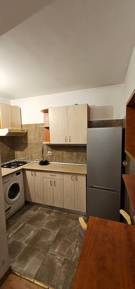 Apartament cu 2 camere semidecomandat în Sala Palatului