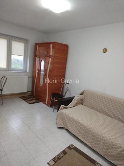 Garsoniera in stare buna Crinul de Padure Parc Drumul Taberei