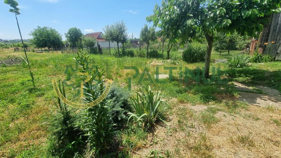 Casă individuală cu 4 camere cu Canalizare în Turnișor