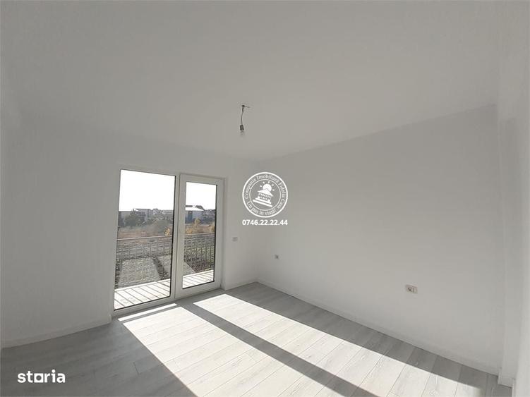 Casă cu 4 camere cu Teren 180 Mp în Valea Lupului