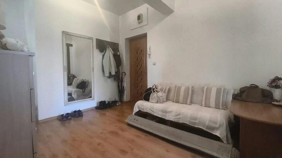 Apartament cu 2 camere decomandat în Progresul