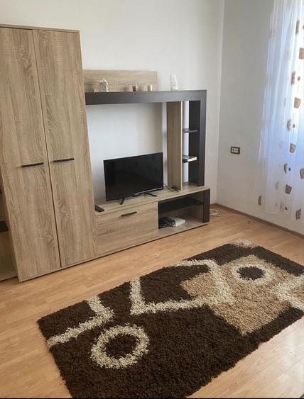 Apartament cu 2 camere nedecomandat în Central
