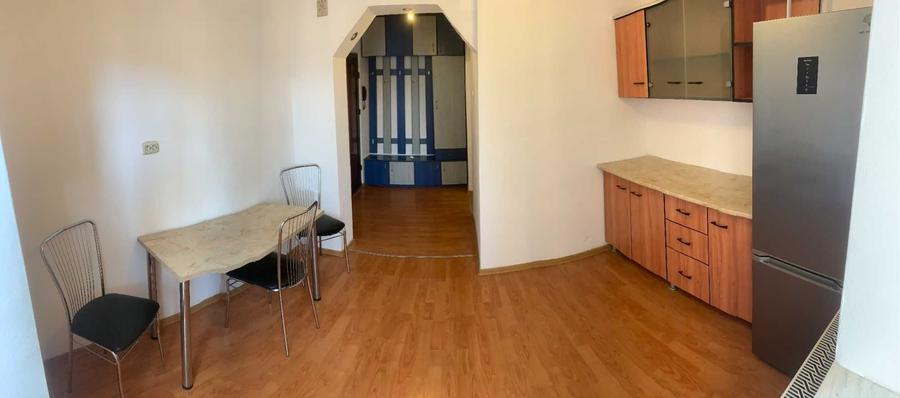 Apartament cu 3 camere decomandat în Lotus