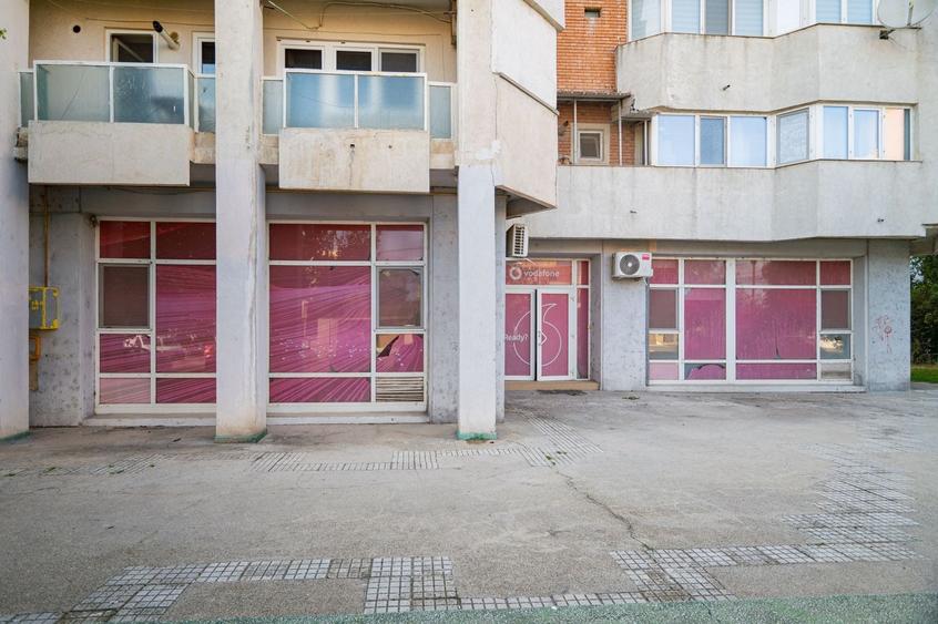 Spațiu comercial, de 192.47999572754 mp, în Faleza Nord