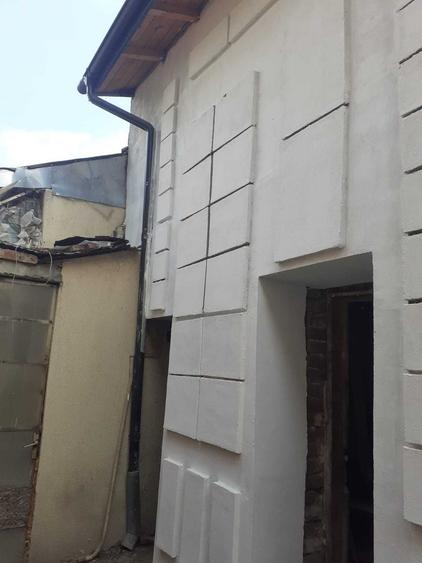 Casă cu 3 camere în Central