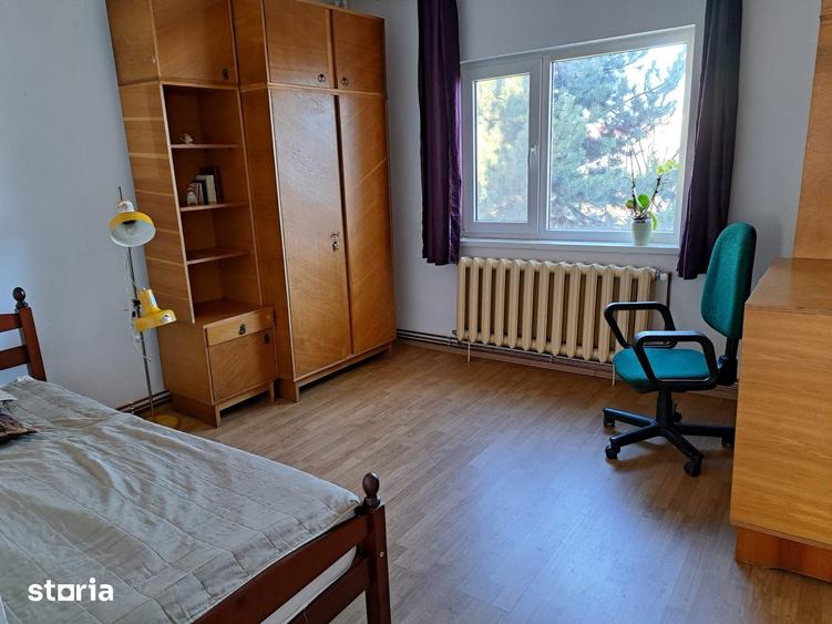Apartament cu 2 camere decomandat în Zorilor