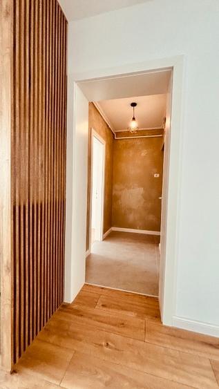 Apartament cu 3 camere semidecomandat, mobilat în Centrul Istoric