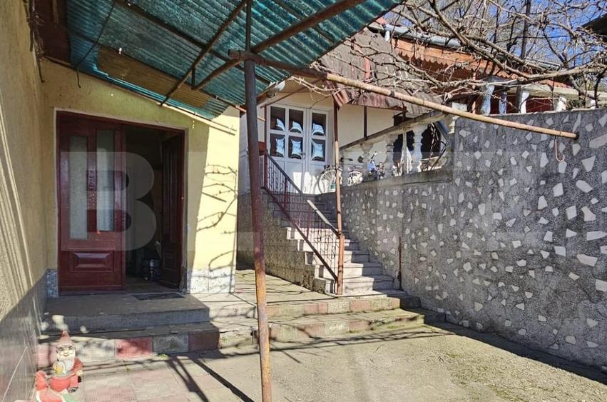 Casă individuală cu 5 camere cu Canalizare în Blaj