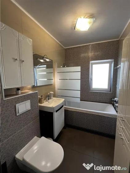 Apartament cu 2 camere decomandat în Vasile Aaron