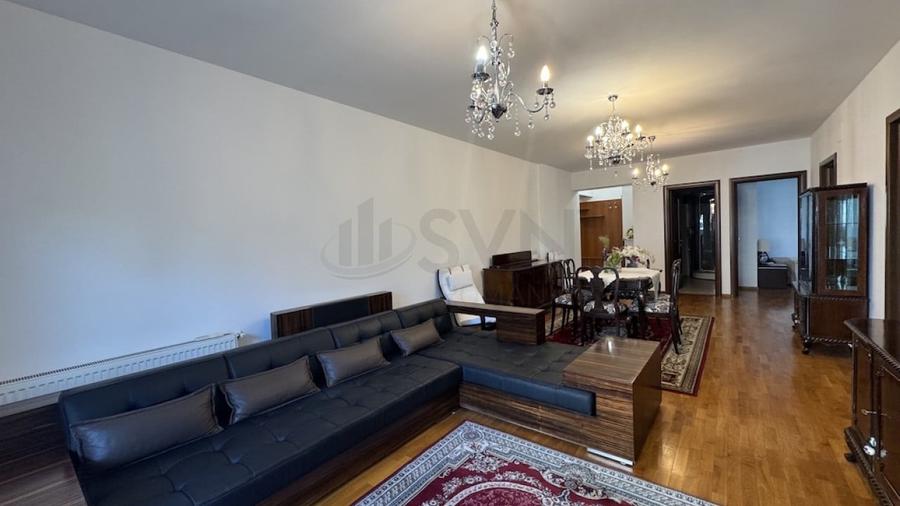Apartament cu 3 camere semidecomandat, mobilat în Herăstrău