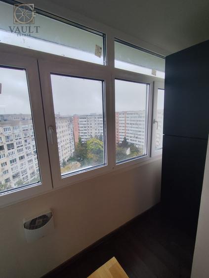 Apartament cu 3 camere decomandat, mobilat în Tineretului