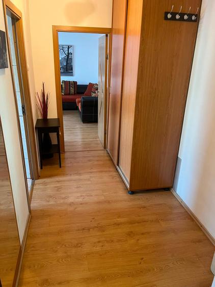 Apartament cu 2 camere decomandat în Drumul Taberei