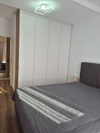Apartament cu 2 camere decomandat, mobilat în Vest