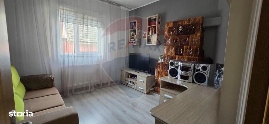 Casă cu 4 camere în Nădab