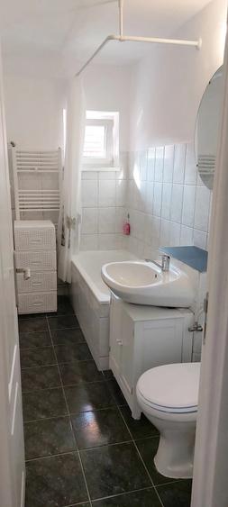 Apartament cu 2 camere decomandat în Răcădău