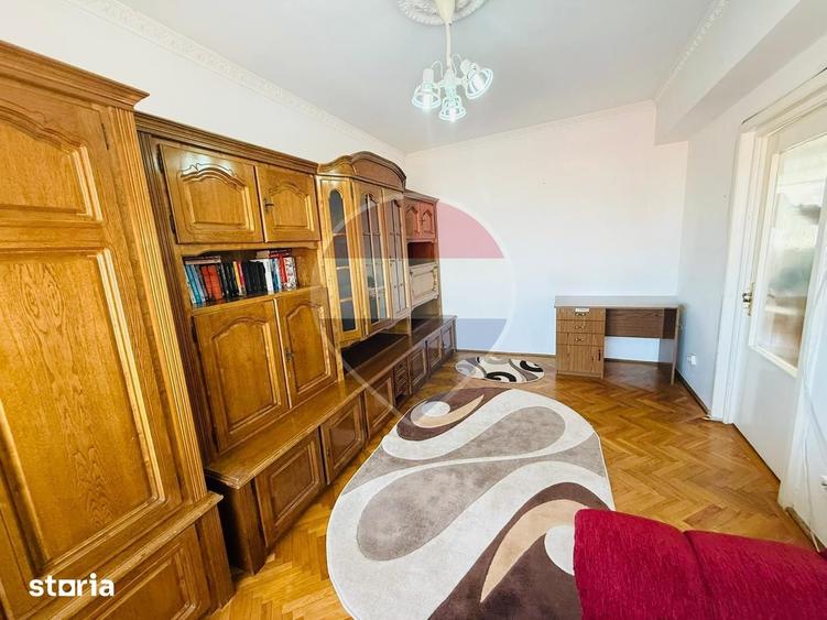Apartament cu 4 camere în Ultracentral