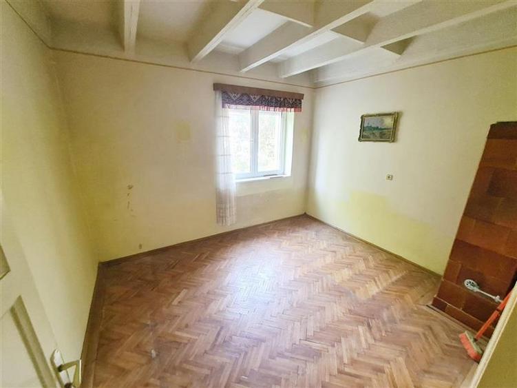 Apartament cu 2 camere semidecomandat în Astra
