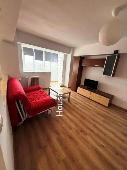 Apartament cu 2 camere, mobilat în 1 Mai