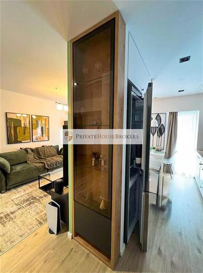Apartament cu 2 camere semidecomandat, mobilat în Aviației