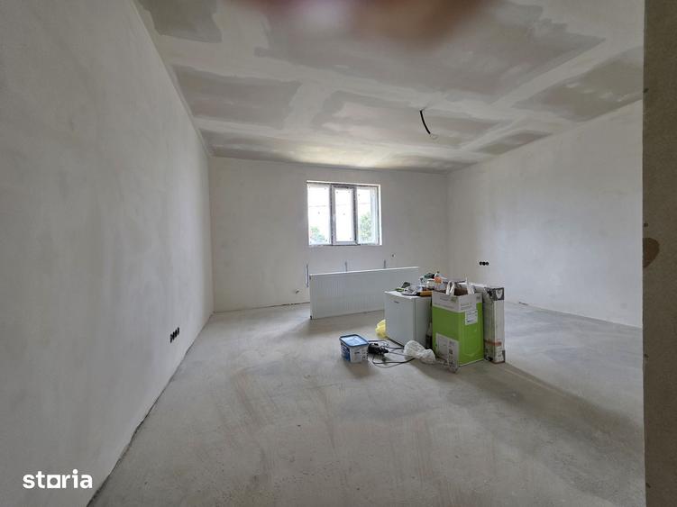 Casă cu 3 camere cu Teren 800 Mp în Beliș