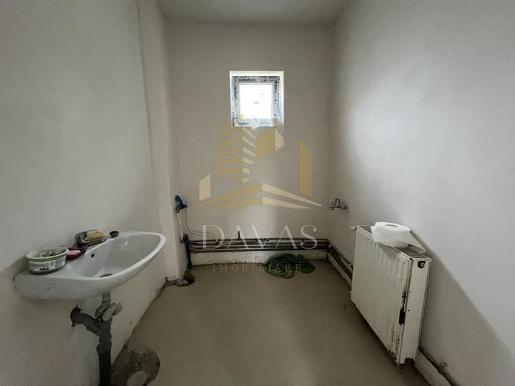 Casă individuală cu 2 camere semidecomandat cu Canalizare în Someșeni