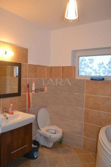Apartament cu 3 camere de vânzare în zona Campului - 5