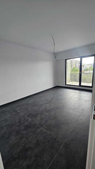 Garsonieră decomandată în Exterior Vest