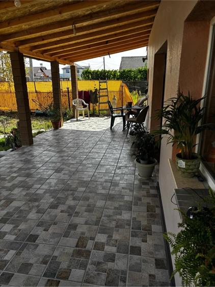 Casă cu 5 camere cu Teren 336 Mp în Central